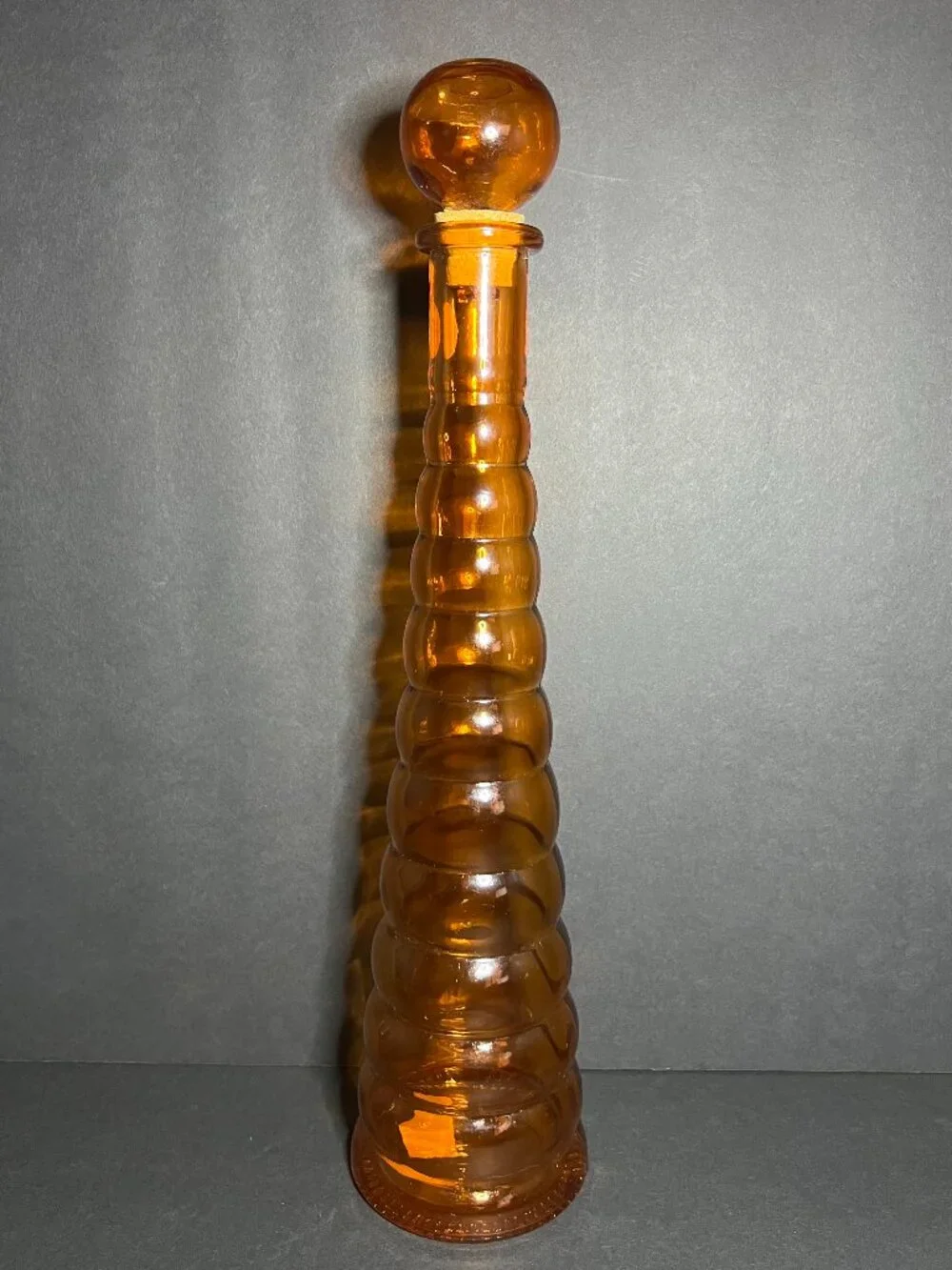 VTG Handmade 100% Recycled Orange Glass Beehive Ribbed Decanter Bottle w Stopper